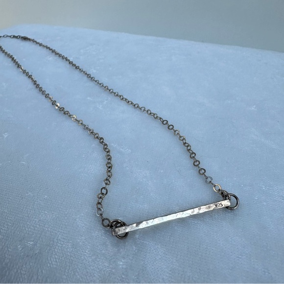 925 Sterling Silver Hammered Bar Necklace - Picture 6 of 6
